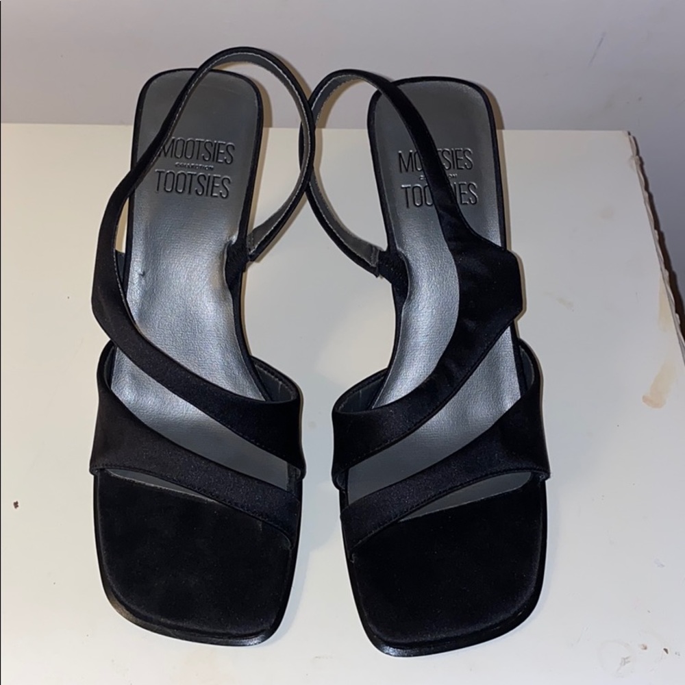 Black Open Heels with Elastic Straps